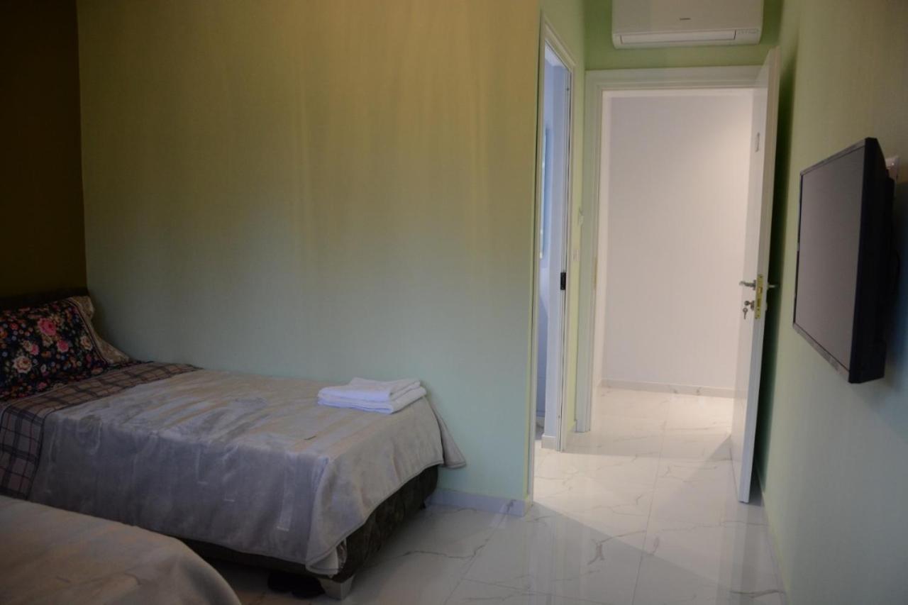 Royal Hotel Peshkopi Albania Экстерьер фото