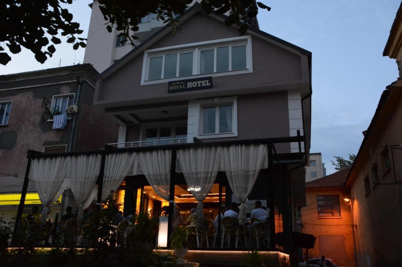 Royal Hotel Peshkopi Albania Экстерьер фото