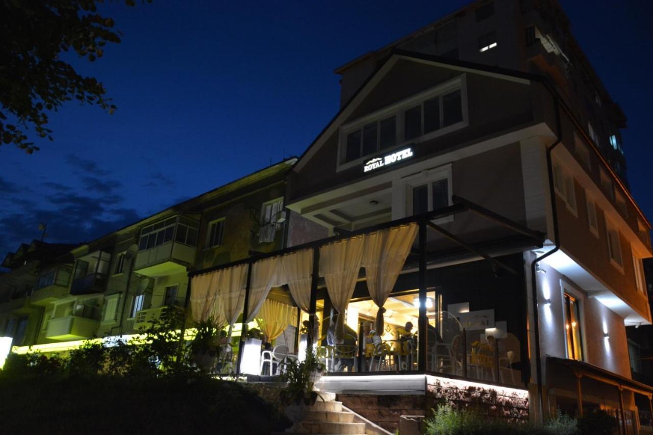 Royal Hotel Peshkopi Albania Экстерьер фото