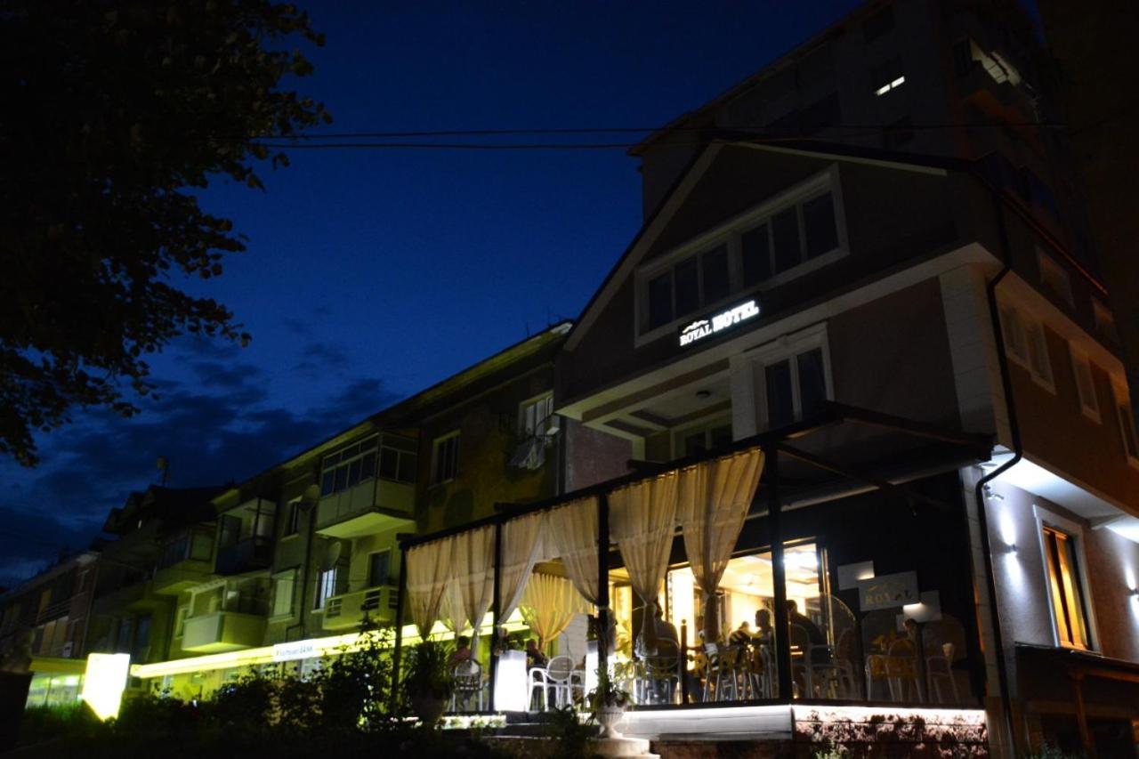 Royal Hotel Peshkopi Albania Экстерьер фото